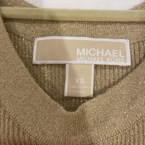 MICHAEL MICHAEL KORS Muted gold light sweater set. Top XS. Skirt XXS. - Picture 2 of 3